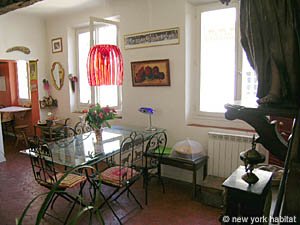 South France - Aix en Provence - Marseilles - 2 Bedroom accommodation - living room (PR-834) photo 3 of 6