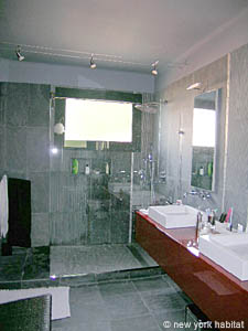 S&uuml;dfrankreich - Aix en Provence - Marseille - 4 Zimmer - Duplex - Villa ferienwohnung - badezimmer 1 (PR-835) photo 1 von 6