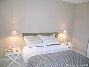 Sud de la France - Alpilles - T3 appartements location vacances - chambre 1 (PR-839) photo 2 de 5