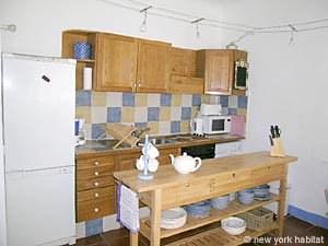 Sud de la France - Aix en Provence - Marseille - T2 appartements location vacances - cuisine (PR-841) photo 2 de 4