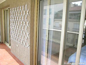 Sud de la France - C&ocirc;te d'Azur - T2 appartement location vacances - chambre (PR-850) photo 6 sur 6