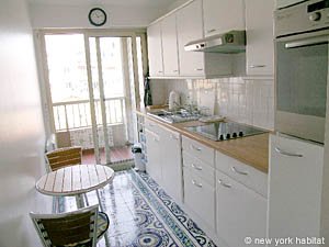 Sud de la France - C&ocirc;te d'Azur - T2 appartement location vacances - cuisine (PR-850) photo 1 sur 8