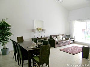 South France - French Riviera - 3 Bedroom accommodation - living room (PR-851) photo 2 of 9