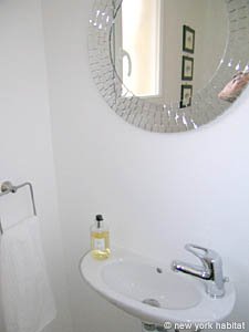 South France - French Riviera - 3 Bedroom accommodation - bathroom 5 (PR-851) photo 2 of 2