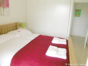 South France - French Riviera - 3 Bedroom accommodation - bedroom 1 (PR-851) photo 3 of 7