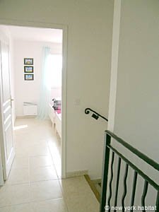 South France - French Riviera - 3 Bedroom accommodation - other (PR-851) photo 3 of 12
