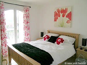 South France - French Riviera - 3 Bedroom accommodation - bedroom 3 (PR-851) photo 1 of 8