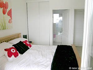 South France - French Riviera - 3 Bedroom accommodation - bedroom 3 (PR-851) photo 3 of 8