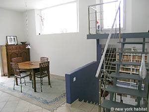 South France - Aix en Provence - Marseilles - 4 Bedroom - Villa accommodation - living room (PR-854) photo 5 of 23