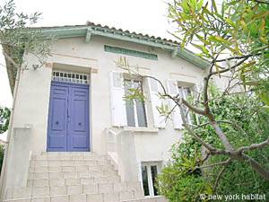 South France - Aix en Provence - Marseilles - 4 Bedroom - Villa accommodation - other (PR-854) photo 16 of 39