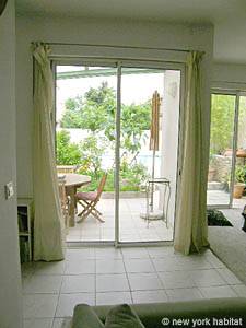 South France - Aix en Provence - Marseilles - 4 Bedroom - Villa accommodation - living room (PR-854) photo 16 of 23