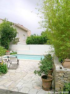 South France - Aix en Provence - Marseilles - 4 Bedroom - Villa accommodation - living room (PR-854) photo 18 of 23