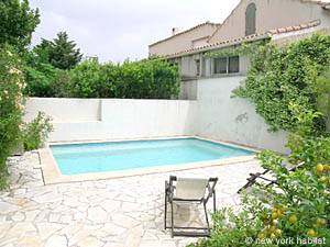 South France - Aix en Provence - Marseilles - 4 Bedroom - Villa accommodation - other (PR-854) photo 21 of 39