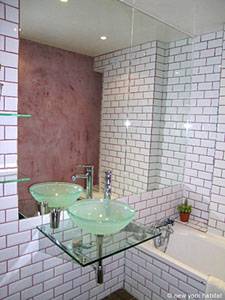 South France - Avignon Region - 3 Bedroom - Duplex accommodation - bathroom 2 (PR-858) photo 2 of 4