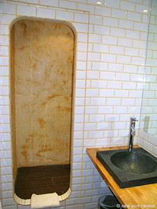 South France - Avignon Region - 3 Bedroom - Duplex accommodation - bathroom 3 (PR-858) photo 1 of 4