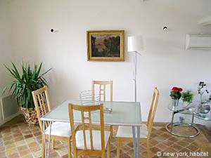 South France - Avignon Region - 3 Bedroom - Duplex accommodation - living room (PR-858) photo 1 of 14