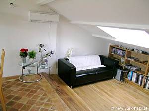 South France - Avignon Region - 3 Bedroom - Duplex accommodation - living room (PR-858) photo 4 of 14
