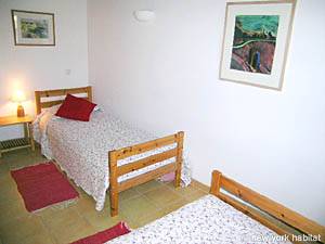 Schlafzimmer 2 - Photo 3 von 5