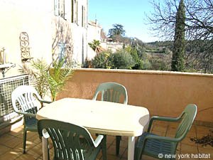 South France - Avignon Region - 1 Bedroom - Duplex accommodation - Apartment reference PR-861