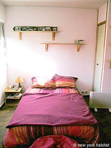 South France - Aix en Provence - Marseilles - Studio accommodation - living room (PR-862) photo 2 of 5
