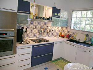South France 3 Bedrooms - Villa accommodation kitchen photo 25