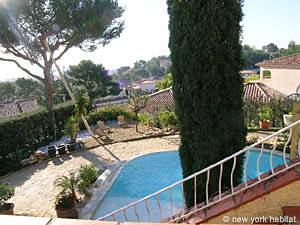 South France 3 Bedrooms - Villa accommodation bedroom 1 photo 43