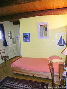 South France 3 Bedrooms - Villa accommodation bedroom 2 photo 49