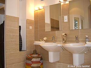 South France 3 Bedrooms - Villa accommodation bathroom 3 photo 87