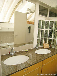 Sud della Francia - Costa Azzurra - 1 Camera - Loft - Duplex appartamento casa vacanze - bagno 1 (PR-868) photo 2 di 6