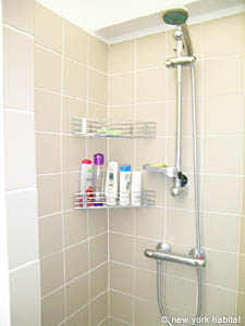 Sud della Francia - Costa Azzurra - 1 Camera - Loft - Duplex appartamento casa vacanze - bagno 1 (PR-868) photo 3 di 6