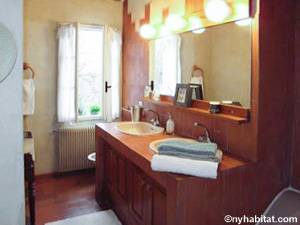 Bathroom 2 - Photo 1 of 2 Bathroom 2 - Photo 1 of 2