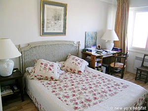 S&uuml;dfrankreich - Aix en Provence - Marseille - 2 Zimmer ferienwohnung - schlafzimmer (PR-874) photo 1 von 6
