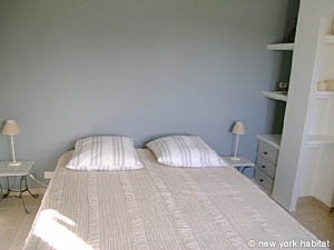 Sud de la France T4 - Villa appartements location vacances - chambre 1 (PR-878) photo 3 de 8