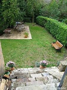 South France - Upper Var - 4 Bedroom - Triplex - Maison de Village accommodation - living room (PR-883) photo 7 of 16