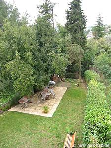 South France - Upper Var - 4 Bedroom - Triplex - Maison de Village accommodation - bedroom 2 (PR-883) photo 10 of 11