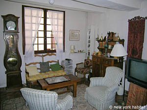 South France 2 Bedroom - Maison de Village accommodation - living room (PR-884) photo 12 of 12