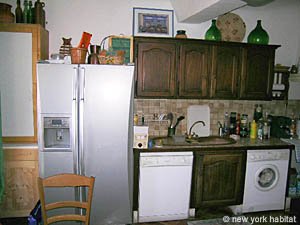 South France 2 Bedroom - Maison de Village accommodation - kitchen (PR-884) photo 6 of 10