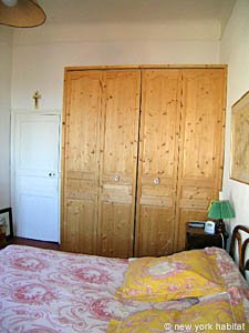 South France 2 Bedroom - Maison de Village accommodation - bedroom 1 (PR-884) photo 6 of 10