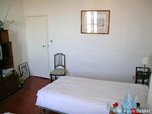 South France 2 Bedroom - Maison de Village accommodation - bedroom 2 (PR-884) photo 6 of 7