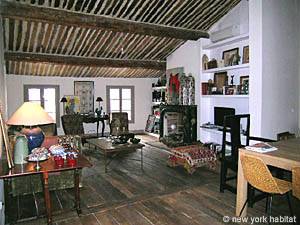 Sur de Francia - Aix en Provence - Marsella - 3 Dormitorios - D&uacute;plex alojamiento - sala (PR-886) photo 1 de 8