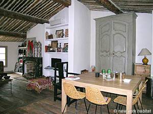 Sur de Francia - Aix en Provence - Marsella - 3 Dormitorios - D&uacute;plex alojamiento - sala (PR-886) photo 2 de 8