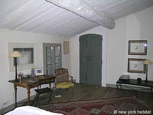 Sur de Francia - Aix en Provence - Marsella - 3 Dormitorios - D&uacute;plex alojamiento - dormitorio 1 (PR-886) photo 7 de 10
