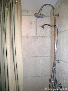 Sur de Francia - Aix en Provence - Marsella - 3 Dormitorios - D&uacute;plex alojamiento - ba&ntilde;o 1 (PR-886) photo 3 de 6