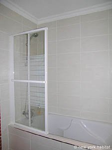 South France 2 Bedrooms accommodation - bathroom 1 (PR-888) photo 4 of 6