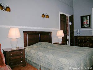 South France - Aix en Provence - Marseilles - 2 Bedroom accommodation - bedroom 2 (PR-888) photo 7 of 11