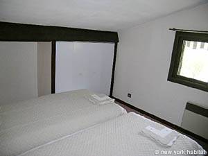 S&uuml;dfrankreich - Aix en Provence - Marseille - 3 Zimmer - Villa ferienwohnung - schlafzimmer 2 (PR-889) photo 3 von 11