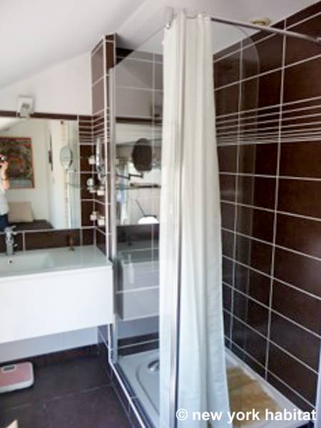 S&uuml;dfrankreich 3 Zimmer - Duplex ferienwohnung badezimmer 2 photo 35
