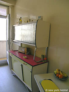 South France - Aix en Provence - Marseilles - 1 Bedroom accommodation - kitchen (PR-893) photo 6 of 10