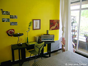 South France - Aix en Provence - Marseilles - 1 Bedroom accommodation - bedroom (PR-893) photo 5 of 8