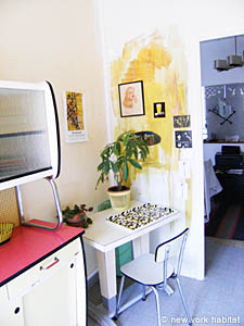South France - Aix en Provence - Marseilles - 1 Bedroom accommodation - kitchen (PR-893) photo 2 of 10